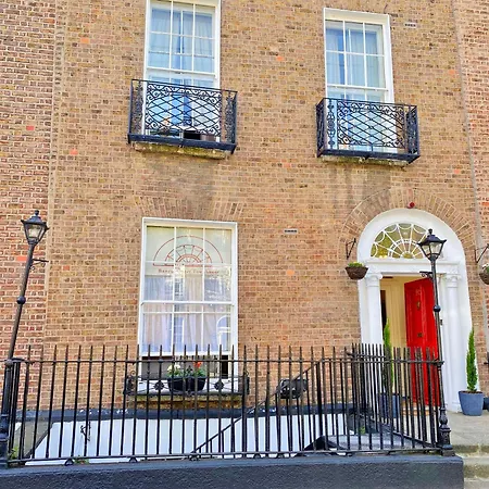 酒店 巴格特宫殿联排别墅酒店 都柏林