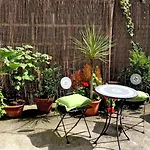Baggot Court Townhouse 3*