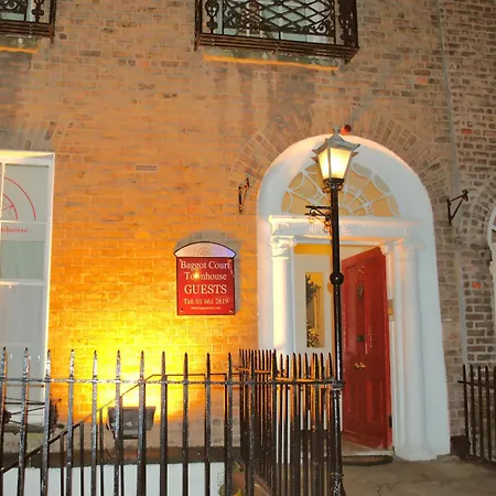 Baggot Court Townhouse Hotel Dublin