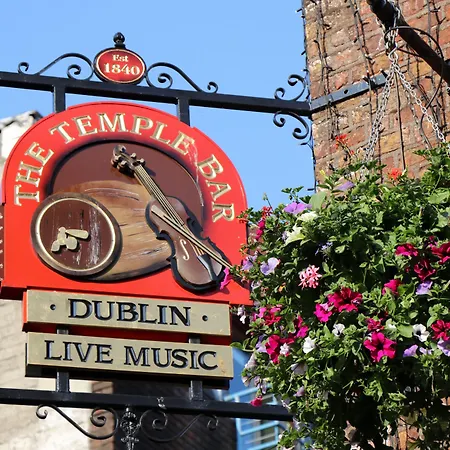 Szálloda Baggot Court Townhouse