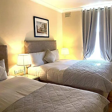 Hotel Baggot Court Townhouse Dublin
