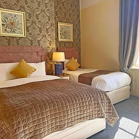 Baggot Court Townhouse Hotel