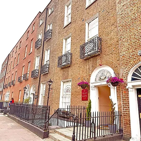Baggot Court Townhouse Hotel Dublin