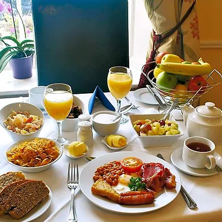 Baggot Court Townhouse 3*