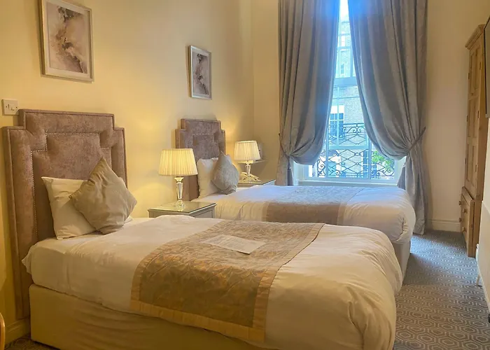 Baggot Court Townhouse 3* Dublin