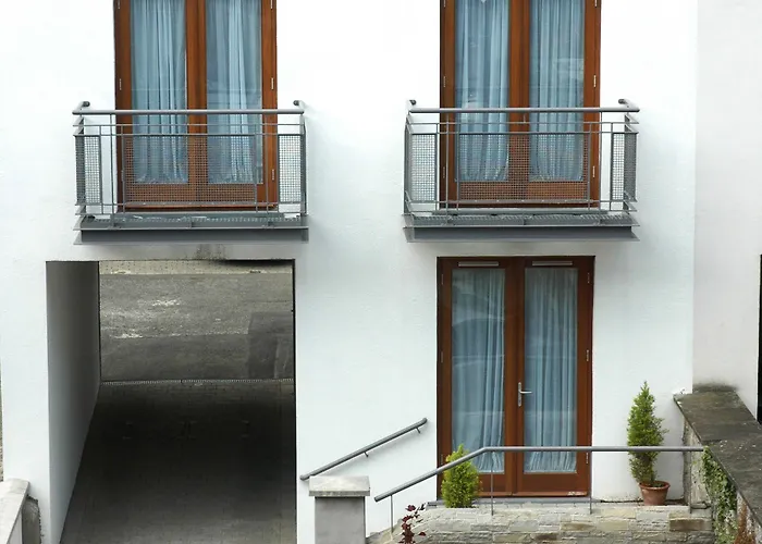 Baggot Court Townhouse Hotel Dublin