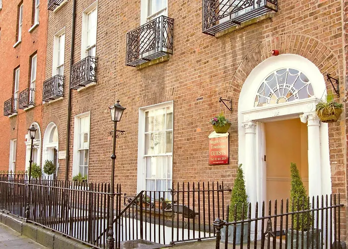Baggot Court Townhouse 3* Dublin