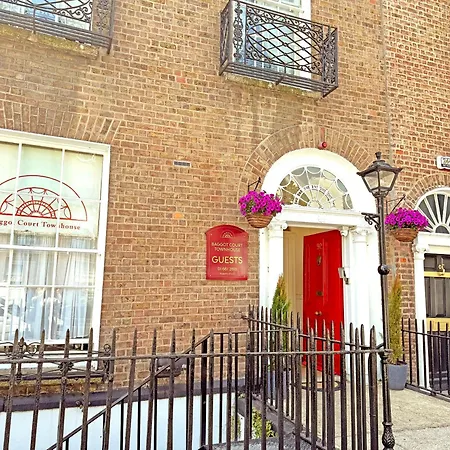 Baggot Court Townhouse