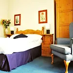 Baggot Court Townhouse