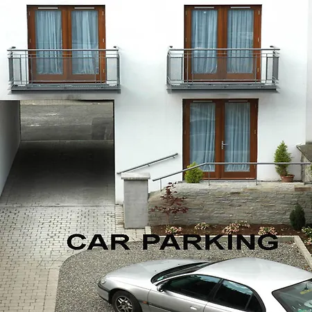 Baggot Court Townhouse 3* Dublin